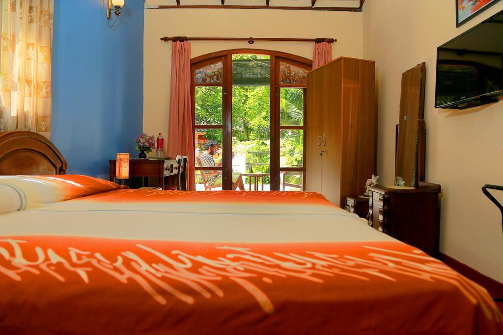 Holiday Nest Bed & Breakfast Wadduwa Exterior foto