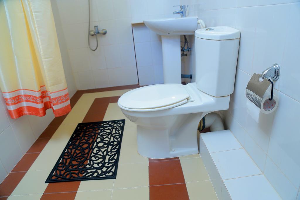 Holiday Nest Bed & Breakfast Wadduwa Habitación foto