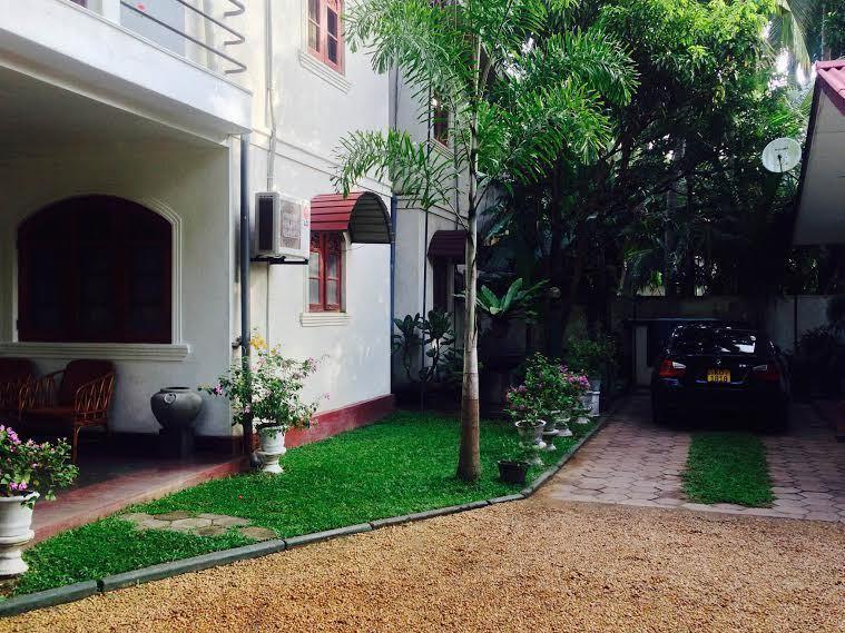 Holiday Nest Bed & Breakfast Wadduwa Exterior foto